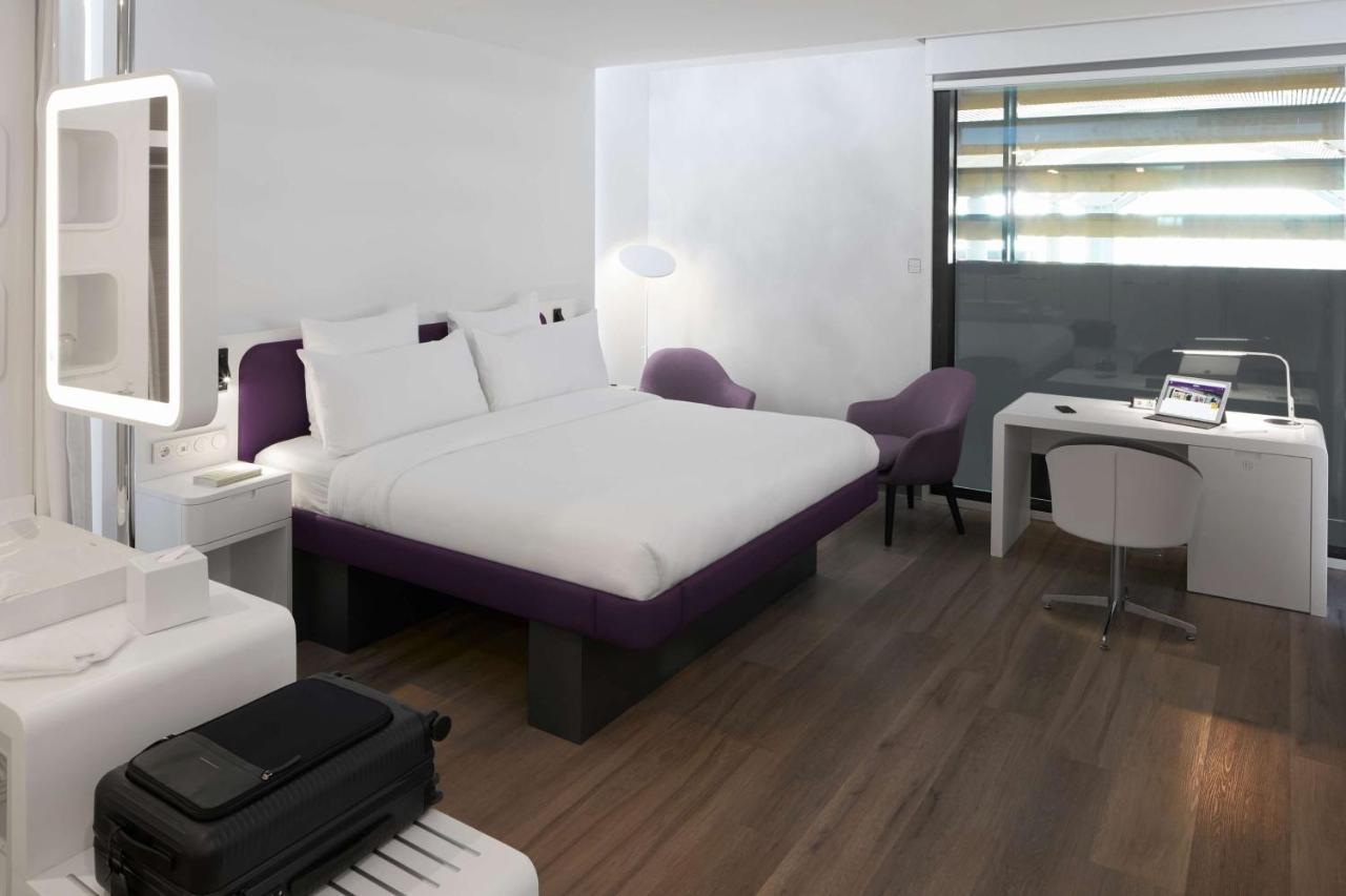 Hotel Yotelair Airport, Duty Free - International Transit Area Istanboel